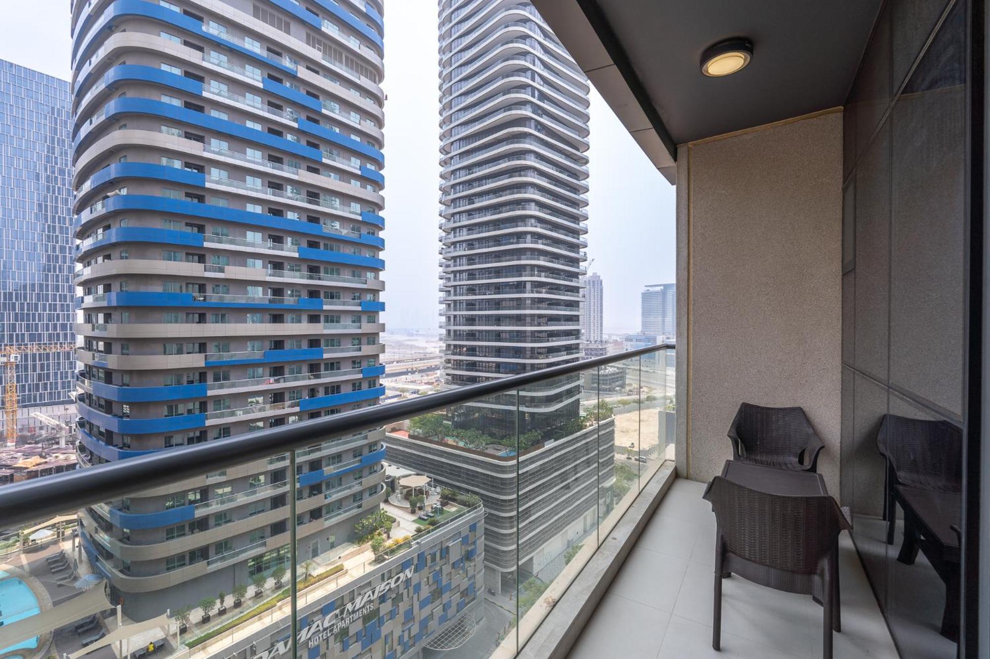 Heaven Crest Vacation Homes Downtown - Studio And 1 Bedroom Suites 2 Minute Walk To Dubai Mall And Burj Khalifa Extérieur photo