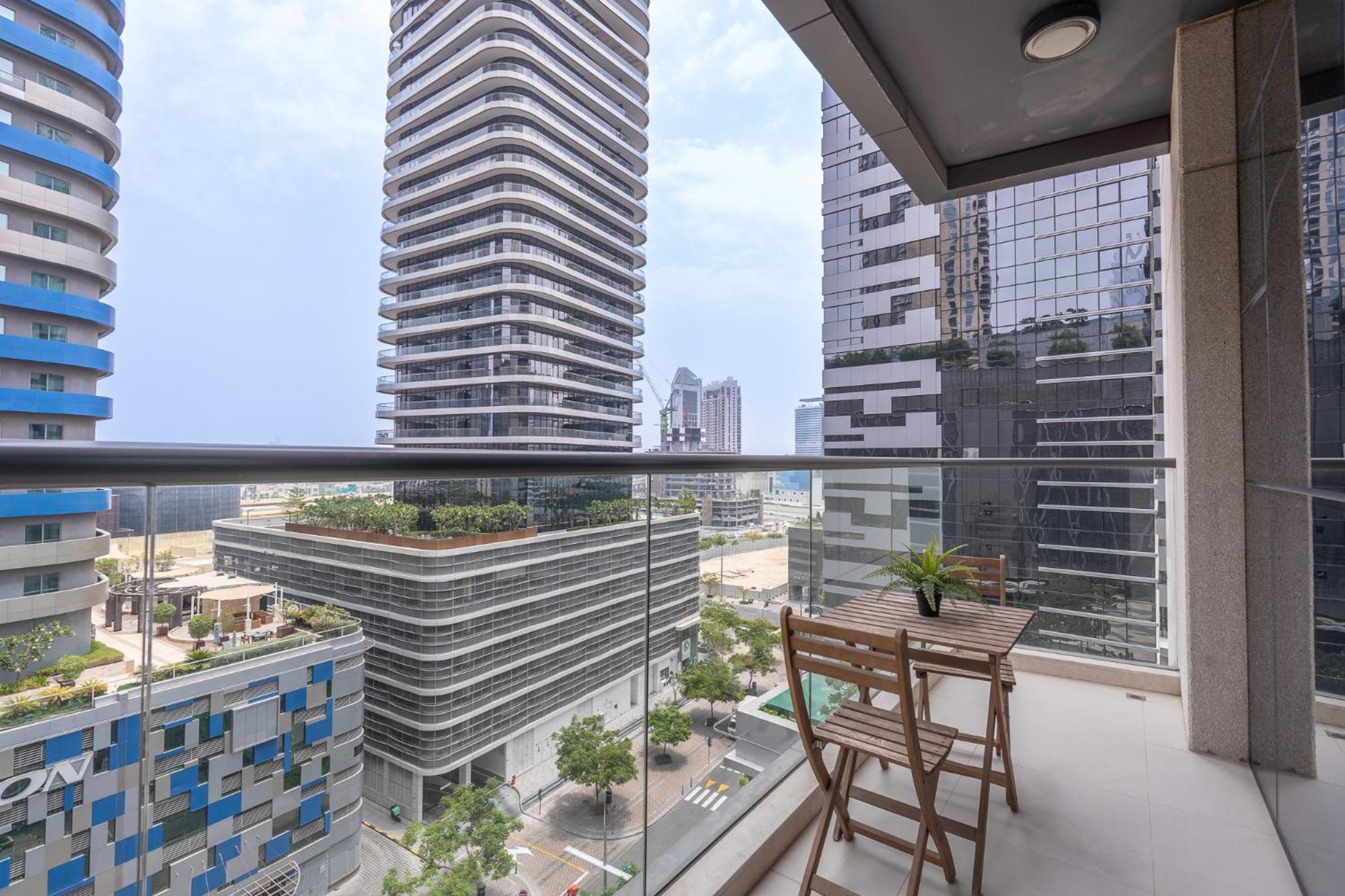 Heaven Crest Vacation Homes Downtown - Studio And 1 Bedroom Suites 2 Minute Walk To Dubai Mall And Burj Khalifa Extérieur photo